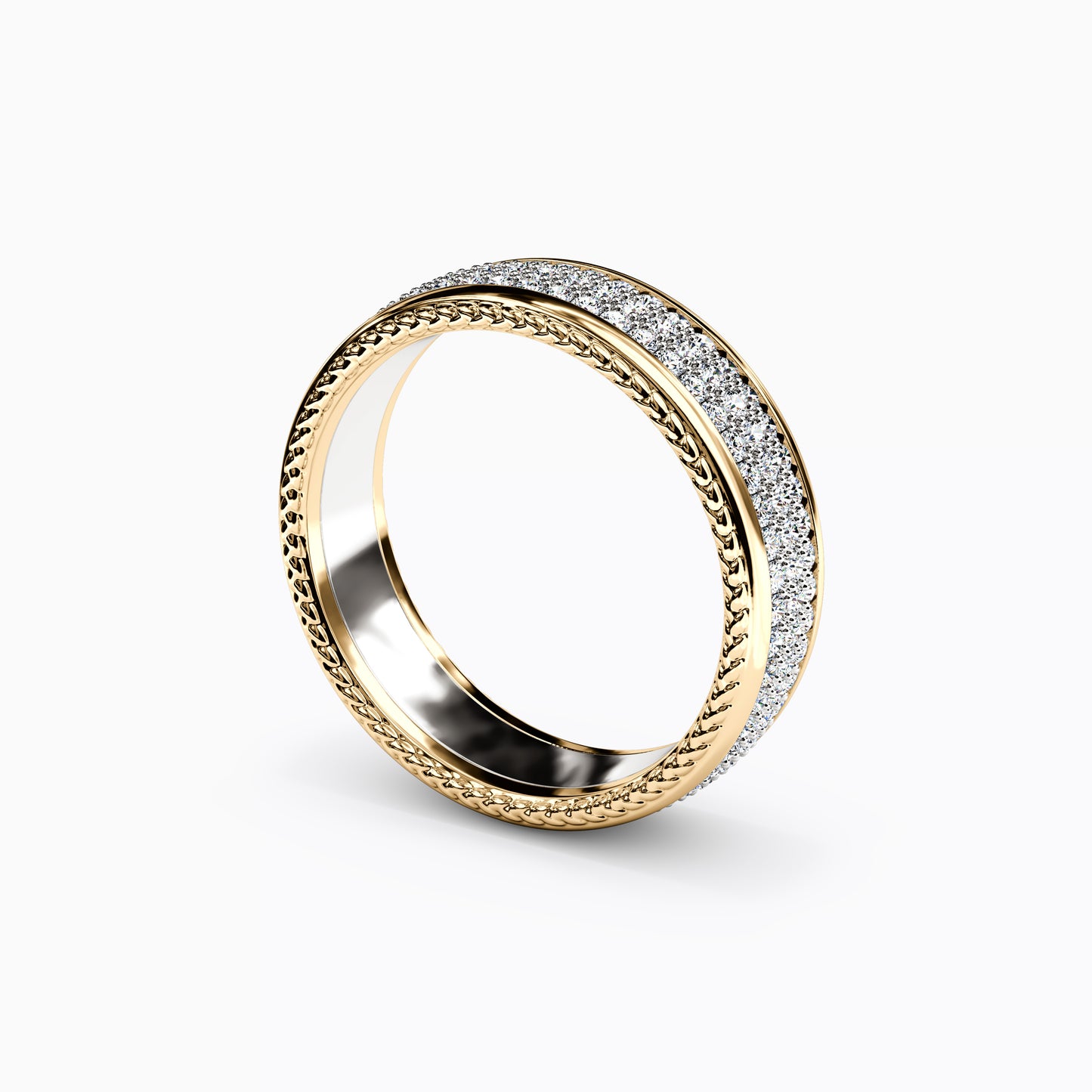 Two-Tone Shared Prong and Detailed Edge Ring in 14K Gold With Diamonds