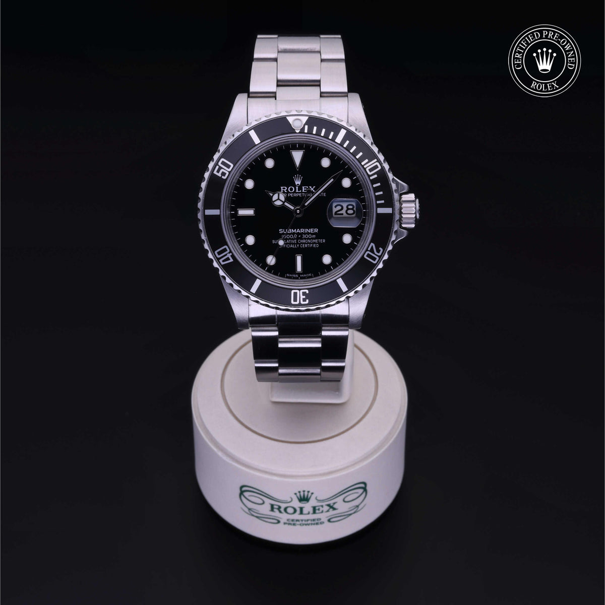 Oyster Perpetual  Submariner Date M16800