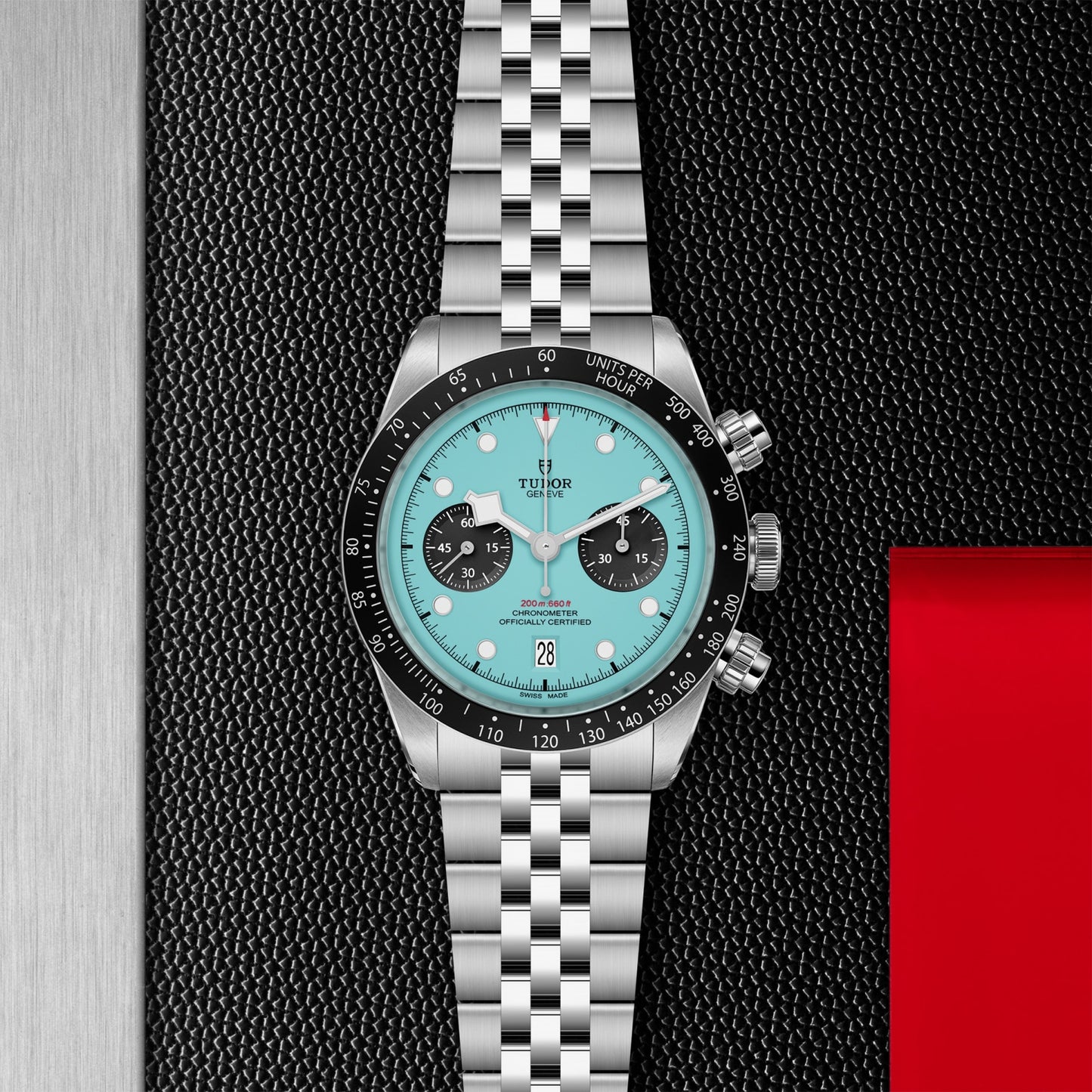 Black Bay Chrono "Flamingo Blue" M79360N-0024