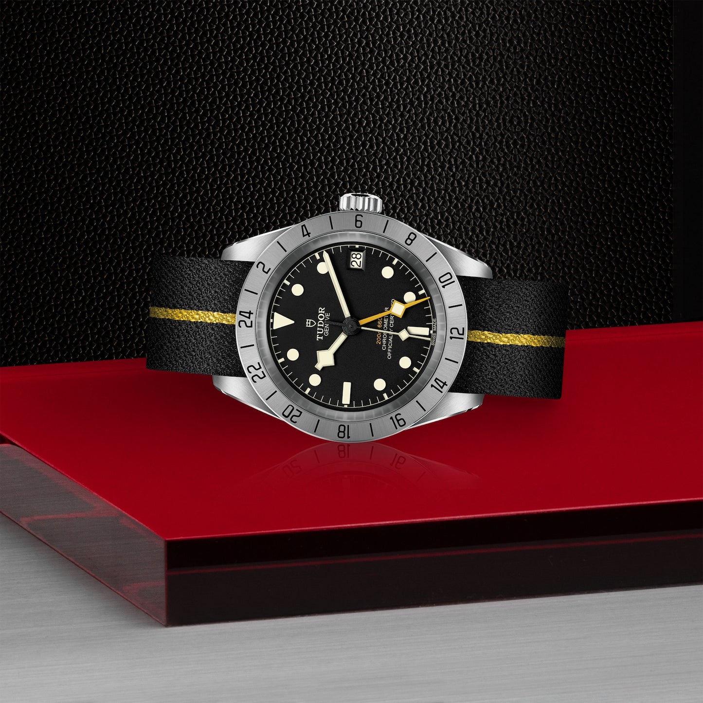 TUDOR BLACK BAY PRO M79470-0002