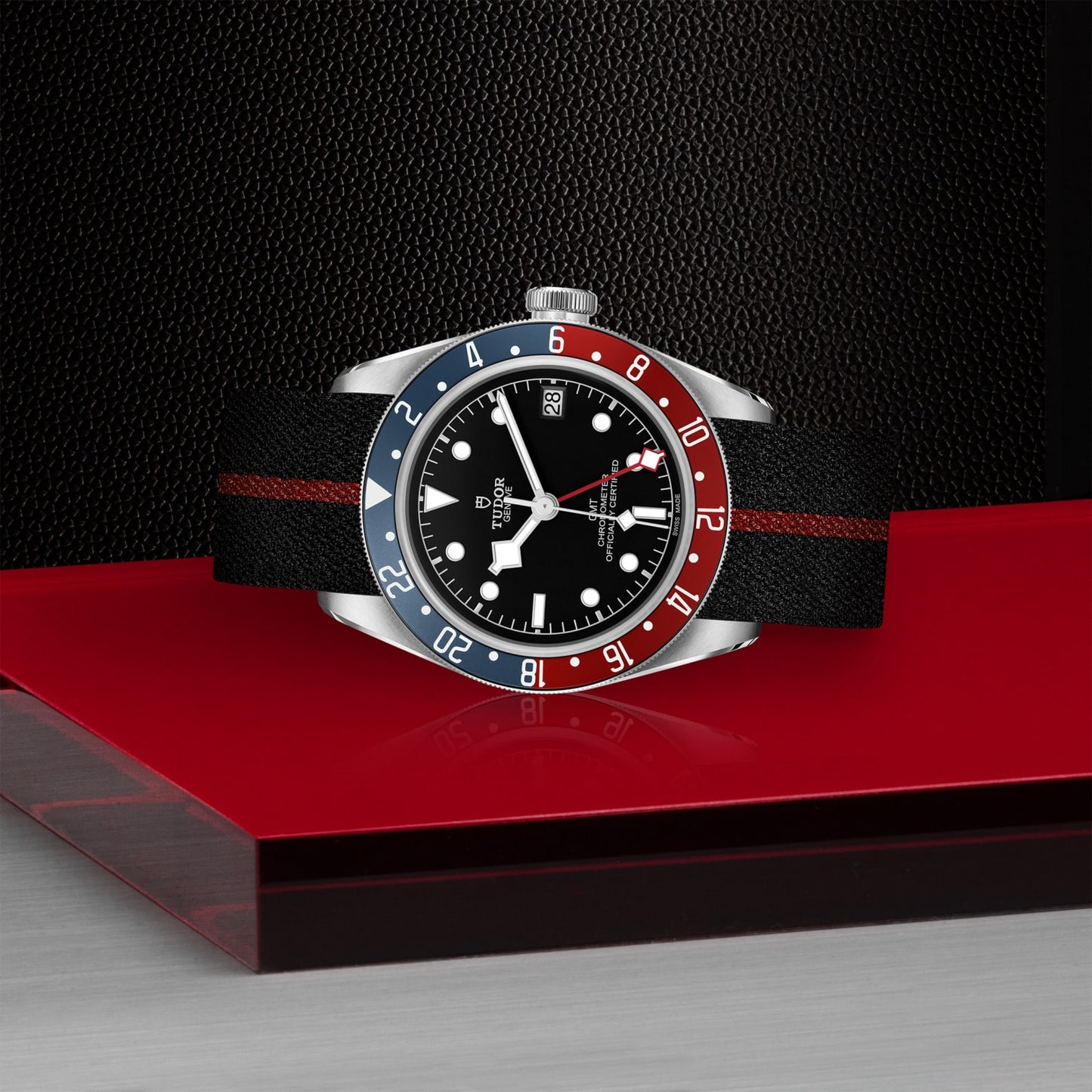 TUDOR BLACK BAY GMT M79830RB-0003