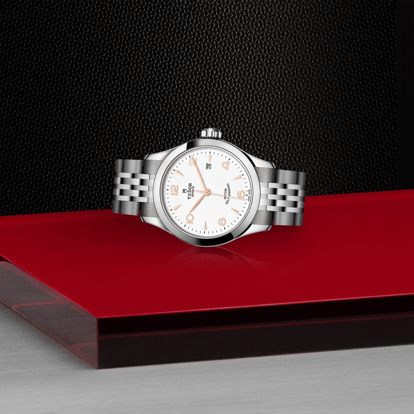 TUDOR 1926 M91350-0011