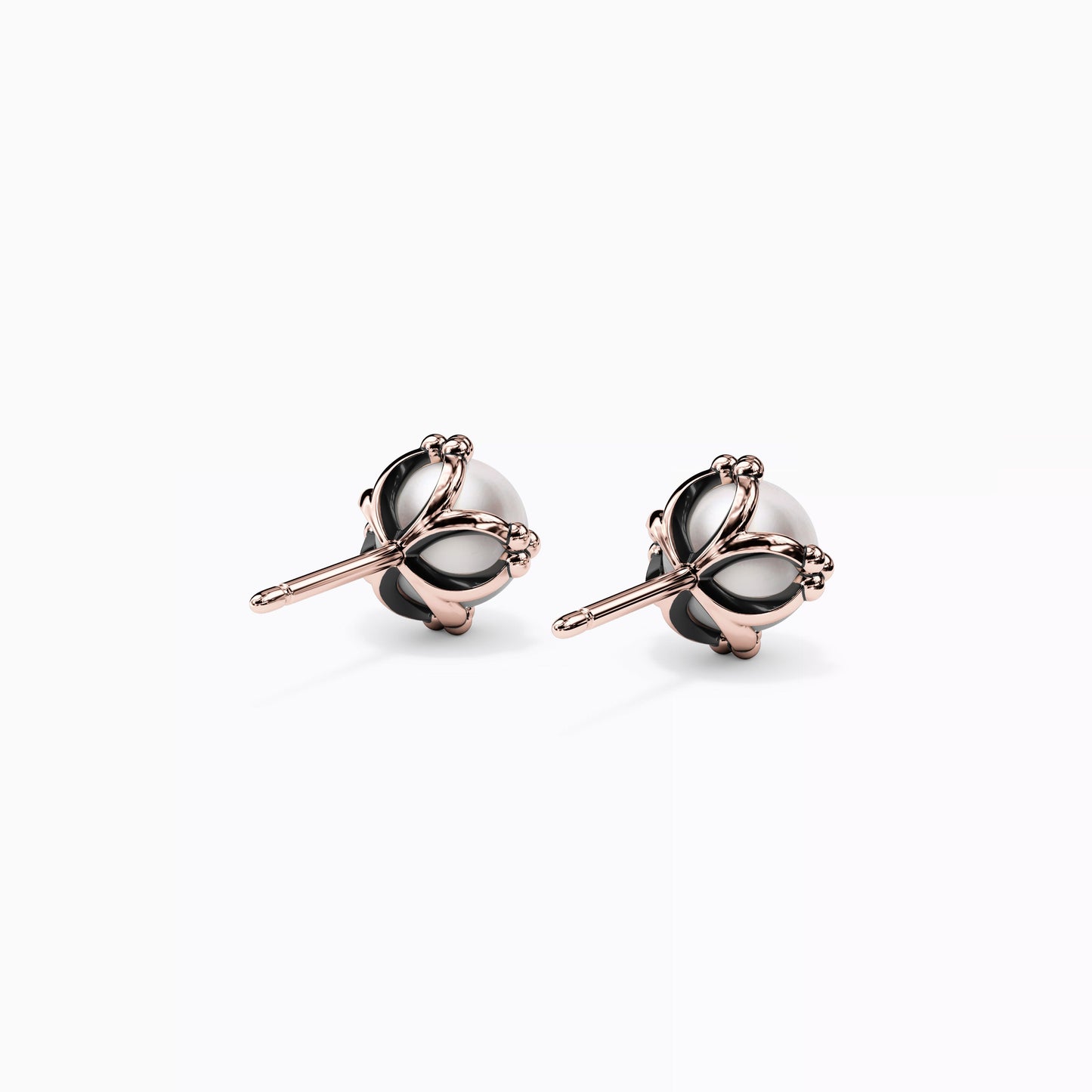 Pearl Stud Earrings in 14K Gold