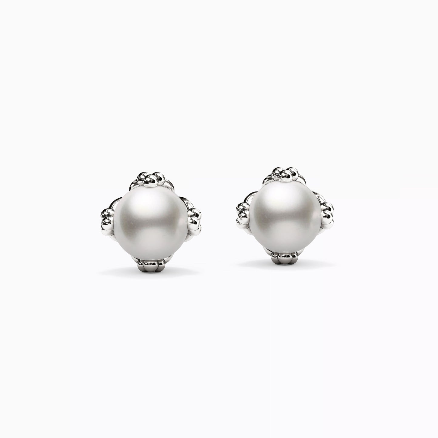 Pearl Stud Earrings in 14K Gold