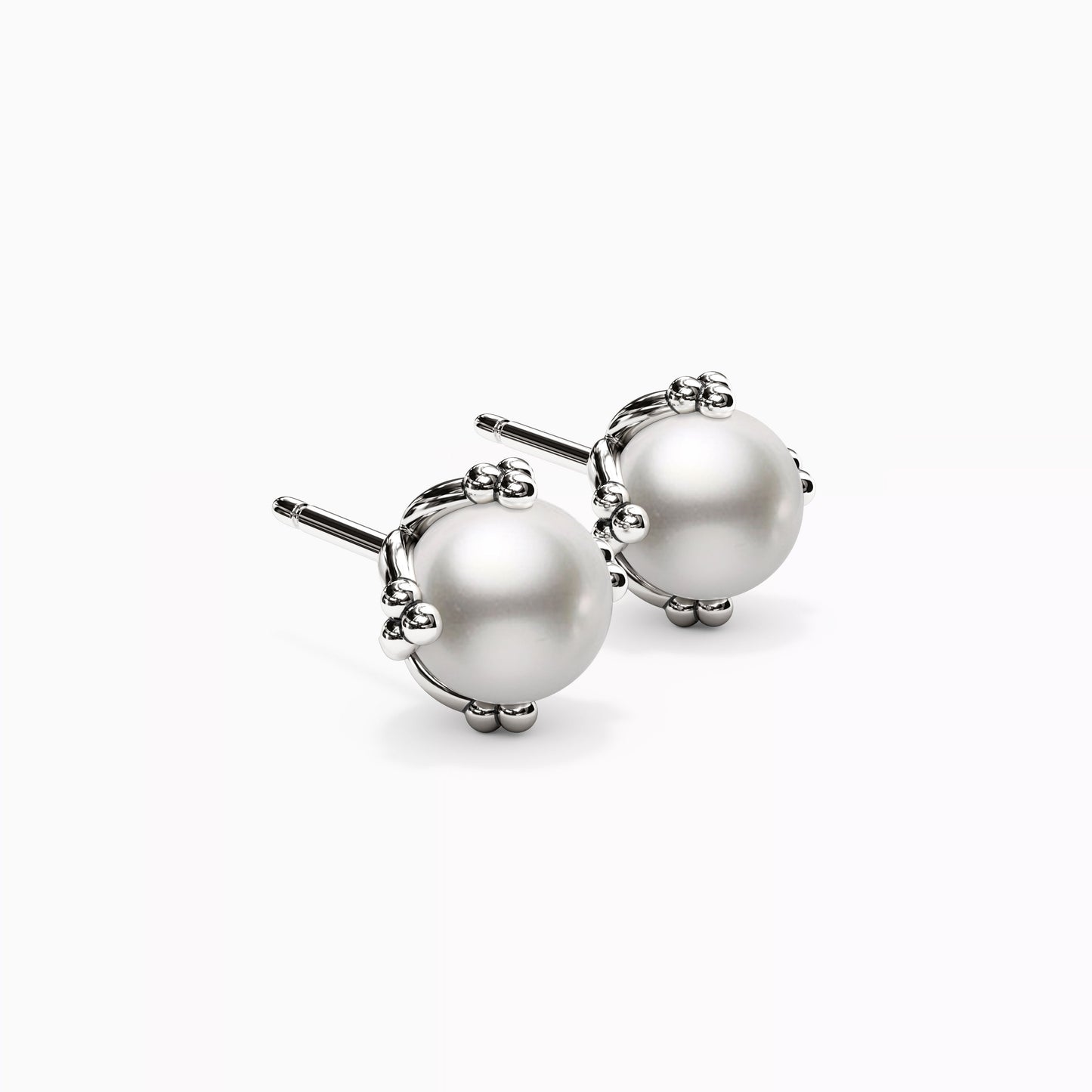 Pearl Stud Earrings in 14K Gold