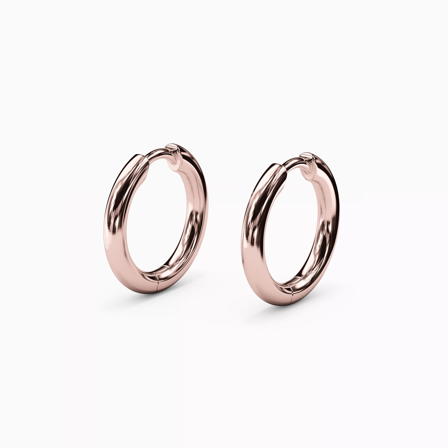 Essential Huggie Hoop Earrings in 14K Gold