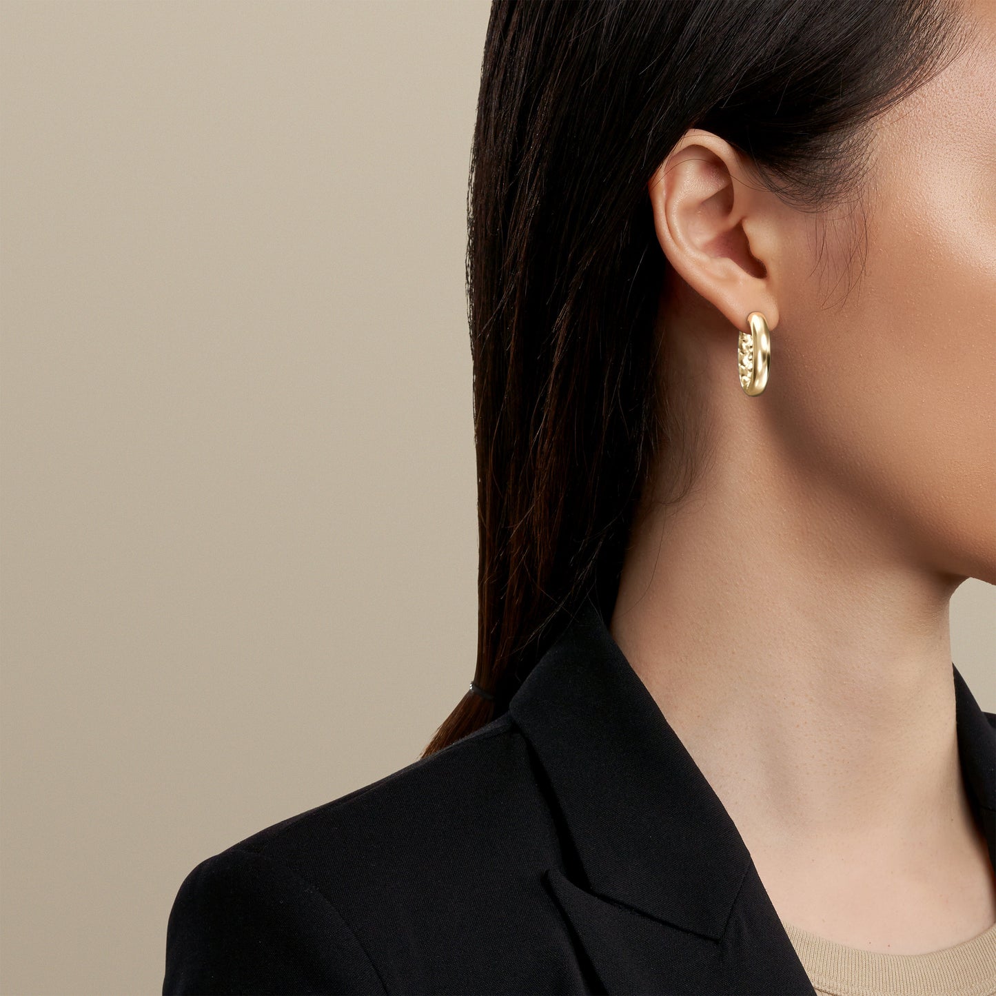 Wheat & Polished Hoop Earrings in 14K Gold