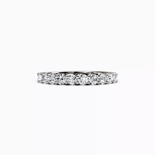 Diamond Scallop Graduated Wedding Band in 14K Gold
