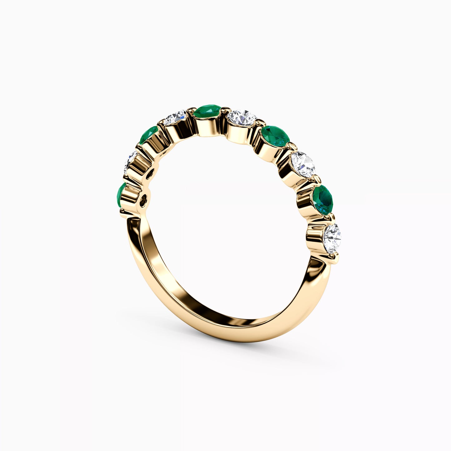 Alternating Diamond and Emerald Ring in 14K Gold