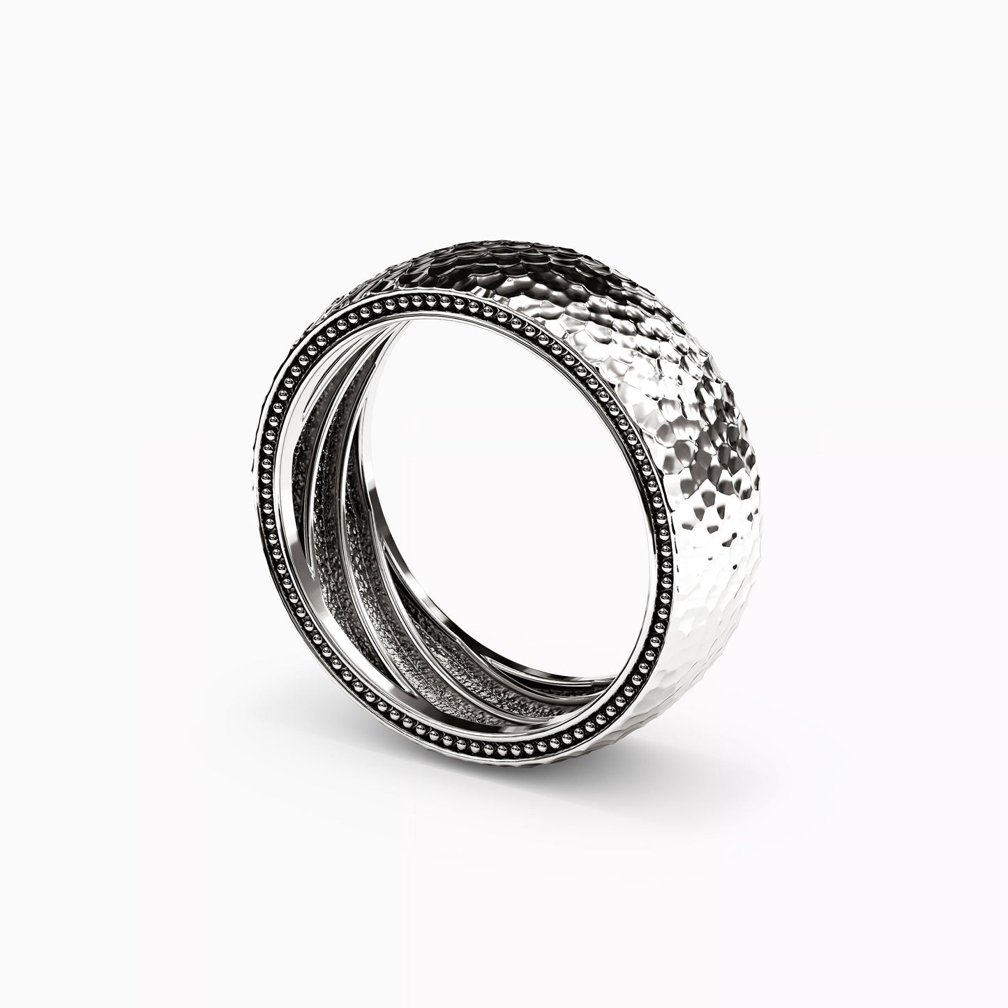 Hammered Polished Wedding Band in 18K Gold