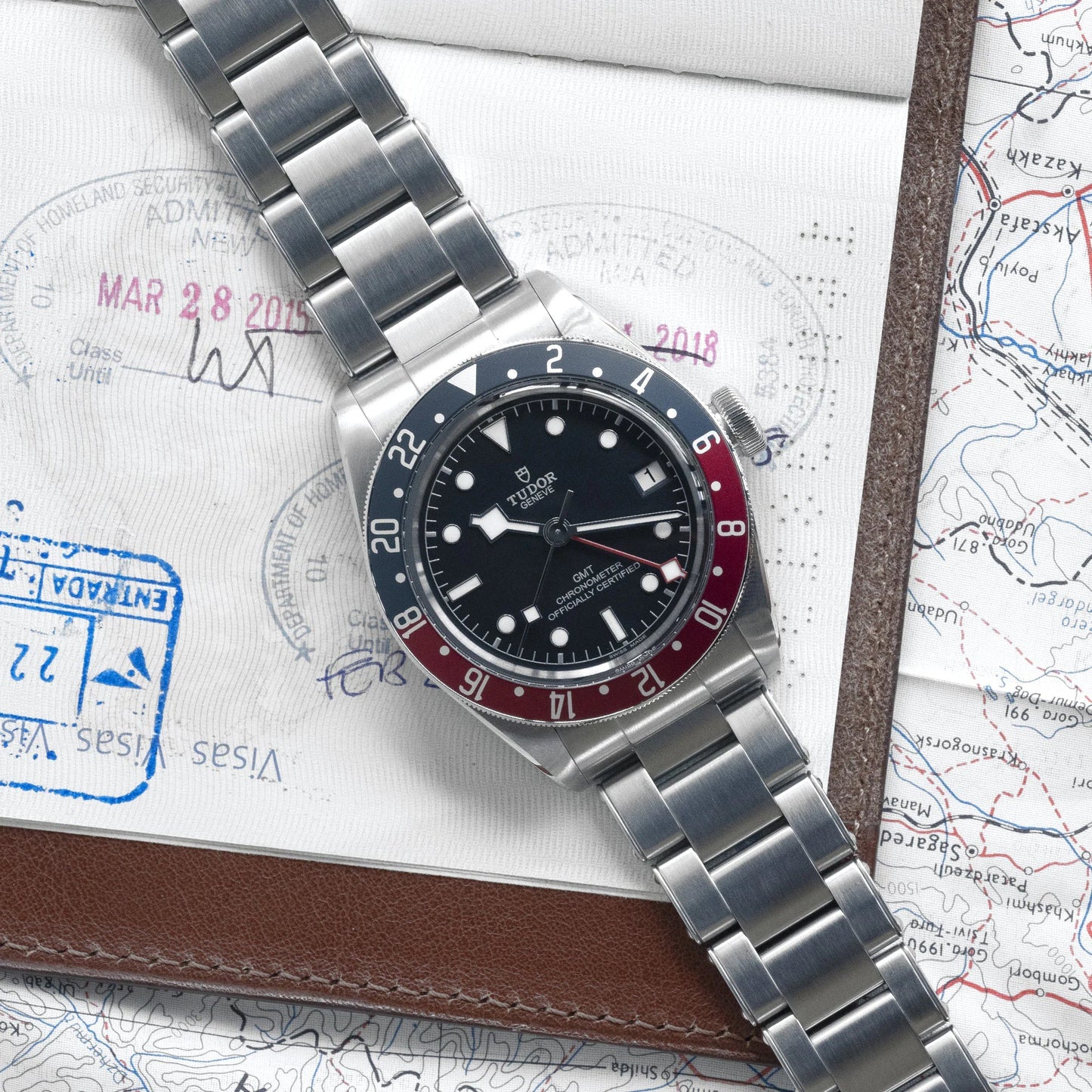 TUDOR BLACK BAY GMT M79830RB-0001